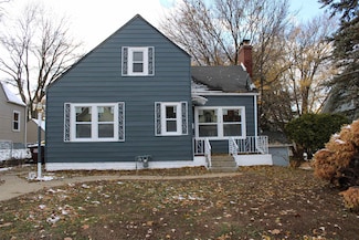 718 N Central Ave, Rockford, IL 61101