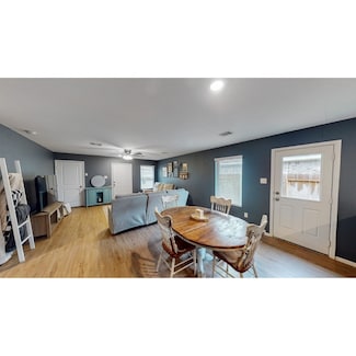 216 Bennett Loop, Angleton, TX 77515