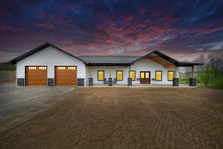 2794 Kalmbach Rd, Grass Lake, MI 49240