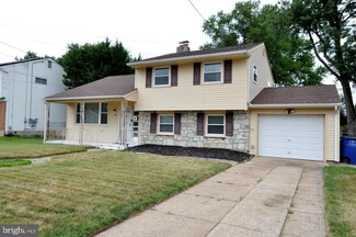 25 Langdon Rd, Burlington, NJ 08016