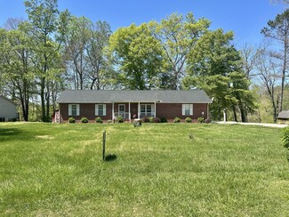 23 River Bluff Dr E, Manchester, TN 37355