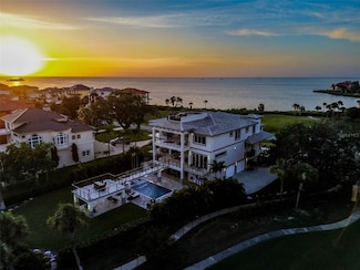 4508 Harborpointe Dr, Port Richey, FL 34668