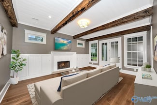 4 Georgetta Dr SE, Huntsville, AL 35801