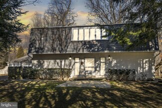 919 Laburnum Ln, Wyncote, PA 19095