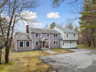 191 Pleasant St, New London, NH 03257