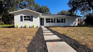 14646 15th St, Dade City, FL 33523