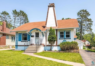 1718 Dunedin Ave, Duluth, MN 55803