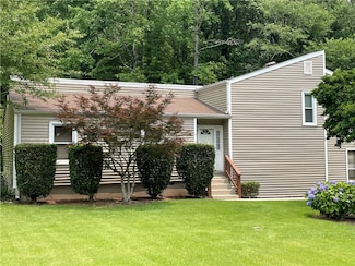 3100 Karen Ln, Marietta, GA 30062