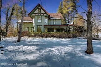 104 Miles St, Dalton, PA 18414