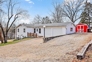5679 Bear Creek Rd, House Springs, MO 63051