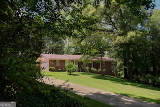 313 Johnston Dr, Thomaston, GA 30286