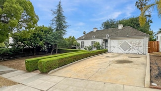 2225 Hillhurst Ave, Los Angeles, CA 90027