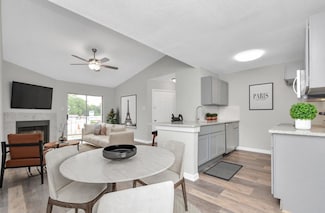 10101 S Gessner Rd Unit 811, Houston, TX 77071