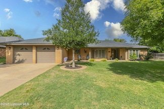 202 S Garland St, Plainview, TX 79072