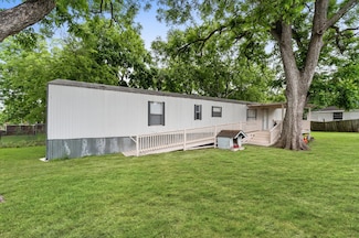 2106 Avenue C, Rosenberg, TX 77471