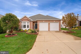 16920 Four Seasons Dr, Dumfries, VA 22025