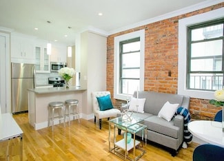 21-37 33rd St Unit 2-G, Astoria, NY 11105