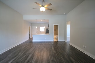 205 Stewart Bend Ct Unit A, Azle, TX 76020