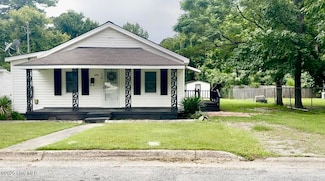 118 Hill St, Williamston, NC 27892