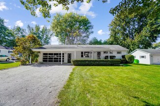 712 Hollar Ave, Lima, OH 45805