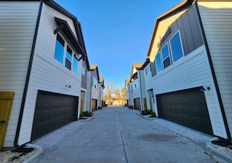 615 Northew St Unit C, Houston, TX 77091