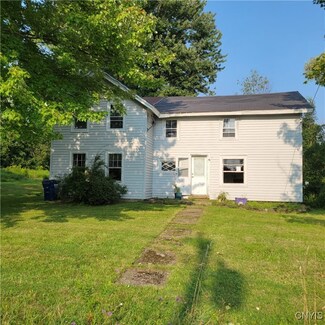 3148 Pompey Center Rd, Manlius, NY 13104