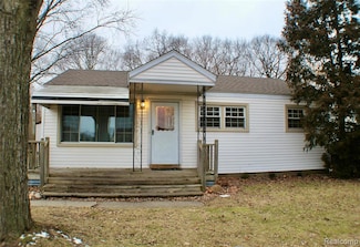 2099 van Courtland Dr, Troy, MI 48083