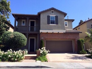 2565 Tea Leaf Ln, Tustin, CA 92782