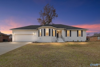 2602 Carlsbad Dr NW, Huntsville, AL 35810