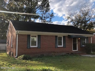 504 Mosby St SW, Wilson, NC 27893