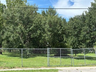 18 W Bullard Ave, Lake Wales, FL 33853