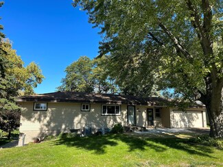 13890 63rd Ave N, Osseo, MN 55311