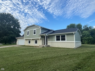 439 Pleasantview Dr, Greenwood, IN 46142