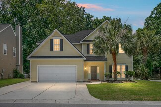 8623 Kennestone Ln, North Charleston, SC 29420
