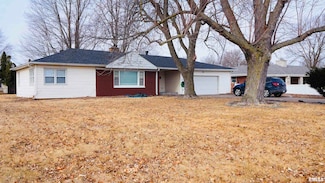 3204 38th St, Rock Island, IL 61201