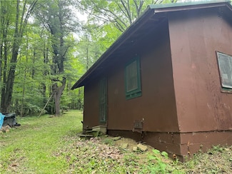 10549 Short Tract Rd, Hunt, NY 14846