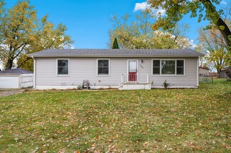 400 Sherwood Dr Unit 4, Aurora, IL 60505