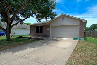 226 Sylvan St, Hutto, TX 78634