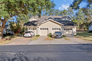 3613 NW 104th Dr Unit 202, Gainesville, FL 32606