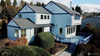 12100 Shorewood Dr SW, Burien, WA 98146