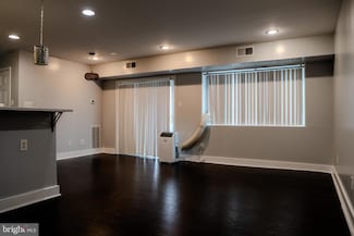 4270 E Capitol St NE Unit 104, Washington, DC 20019