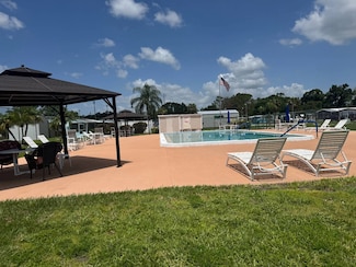 1530 Paddock Ln, Lakeland, FL 33815