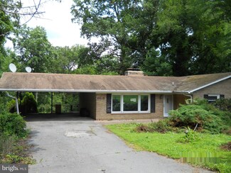 6613 Carlinda Ave, Columbia, MD 21046