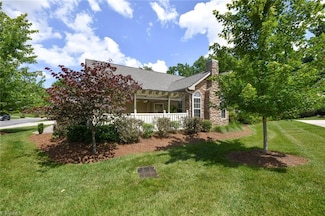 4294 Plantation Ridge Ln, Greensboro, NC 27409