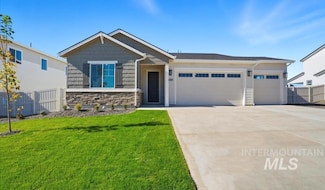555 Thurso Ln, Middleton, ID 83644