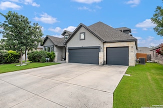 316 Ballad Bluffs, Spring Branch, TX 78070