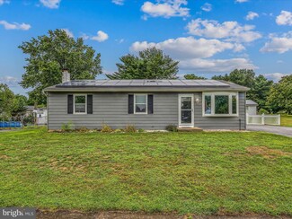 12 Schaller Ln, Smithsburg, MD 21783