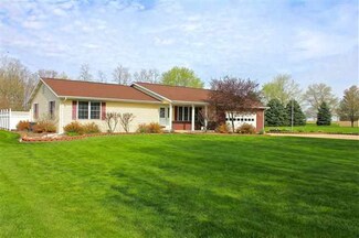11048 Appleview Dr, Brookston, IN 47923
