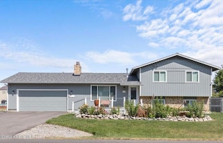 9670 N Meadow Way, Hayden, ID 83835