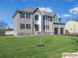 638 Bergen St, South Plainfield, NJ 07080